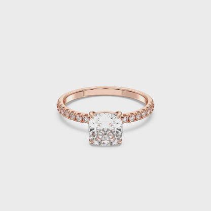 SQ.CUSHION SIDESTONE RING (THIN) 4.00 CTTW