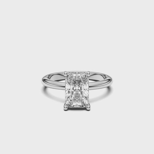 EMERALD SOLITAIRE RING 4.00 CTTW