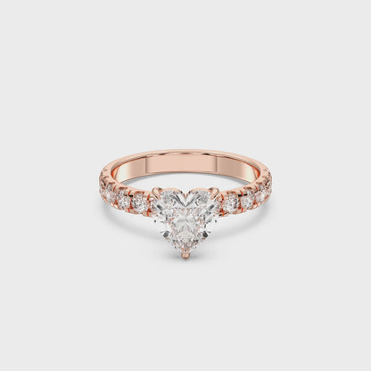 HEART SIDESTONE RING (THICK) 1.50 CTTW